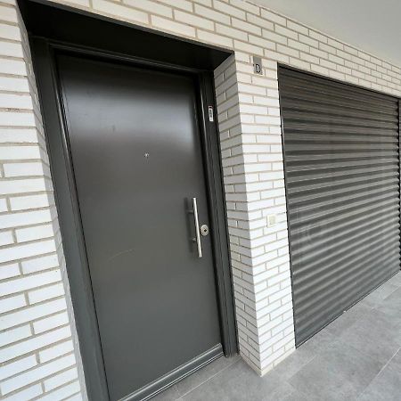 Mars Suites Porras Madrid Bagian luar foto